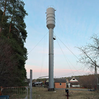 Покраска водонапорной башни в Пуховичском районе